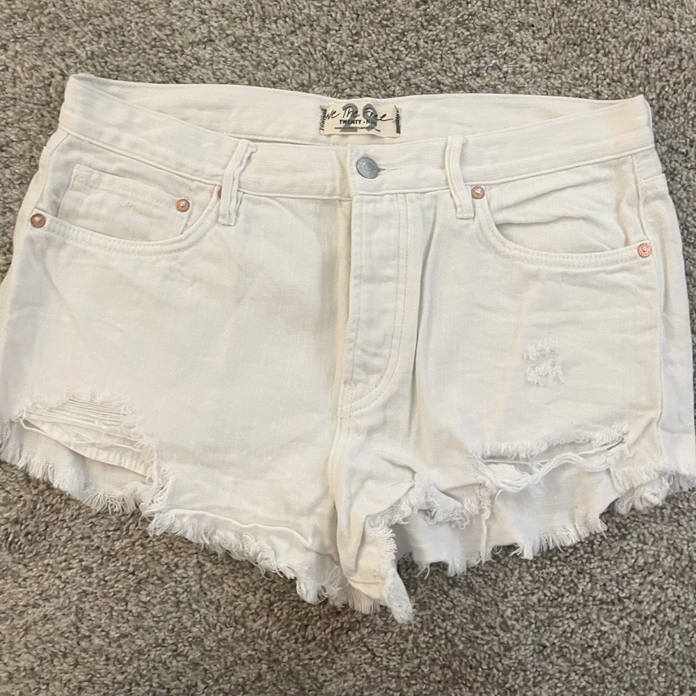 We the Free Loving Good Vibrations Cutoff Denim Shorts, white size 29